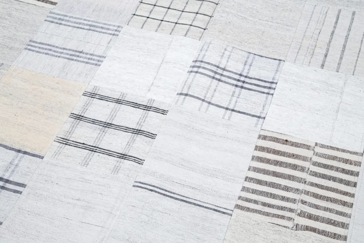 İnce Bez Patchwork Beyaz Pamuk Üzerine Yün El Dokuma Kilim-245x304 - Görsel 6