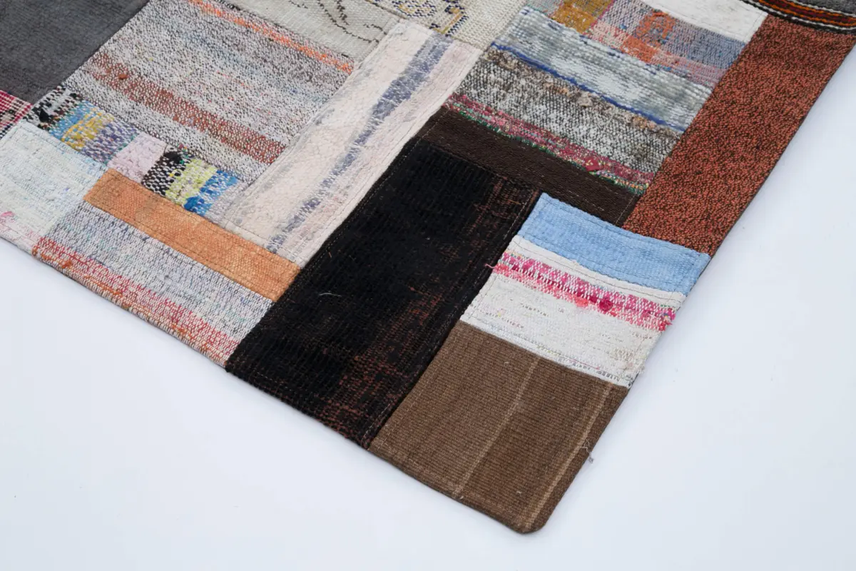 Chaput Patchwork Multi Renk Pamuk Üzerine Yün El Dokuma Kilim-256x350 - Görsel 4