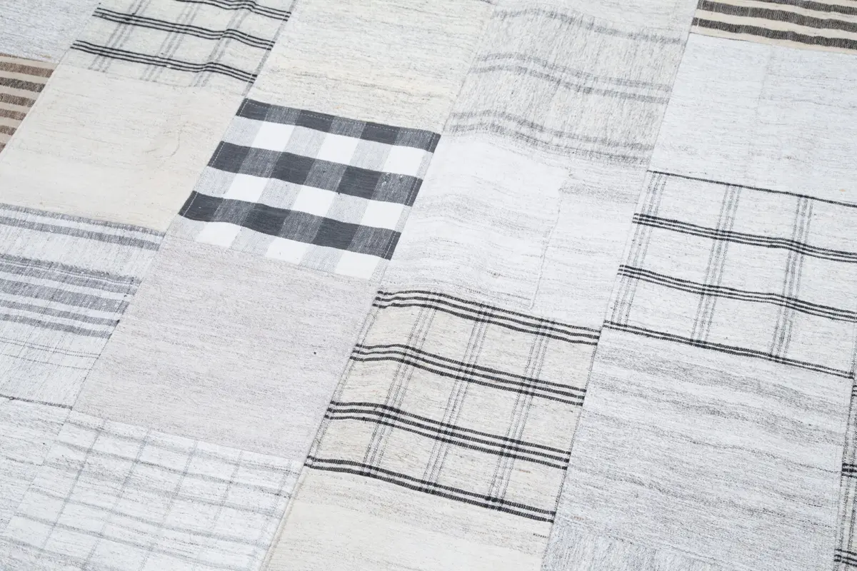 İnce Bez Patchwork Beyaz Pamuk Üzerine Yün El Dokuma Kilim-248x349 - Görsel 6