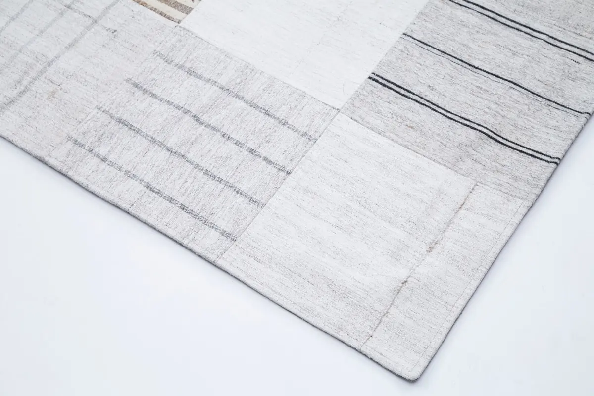 İnce Bez Patchwork Bej Pamuk Üzerine Yün El Dokuma Kilim-301x400 - Görsel 4