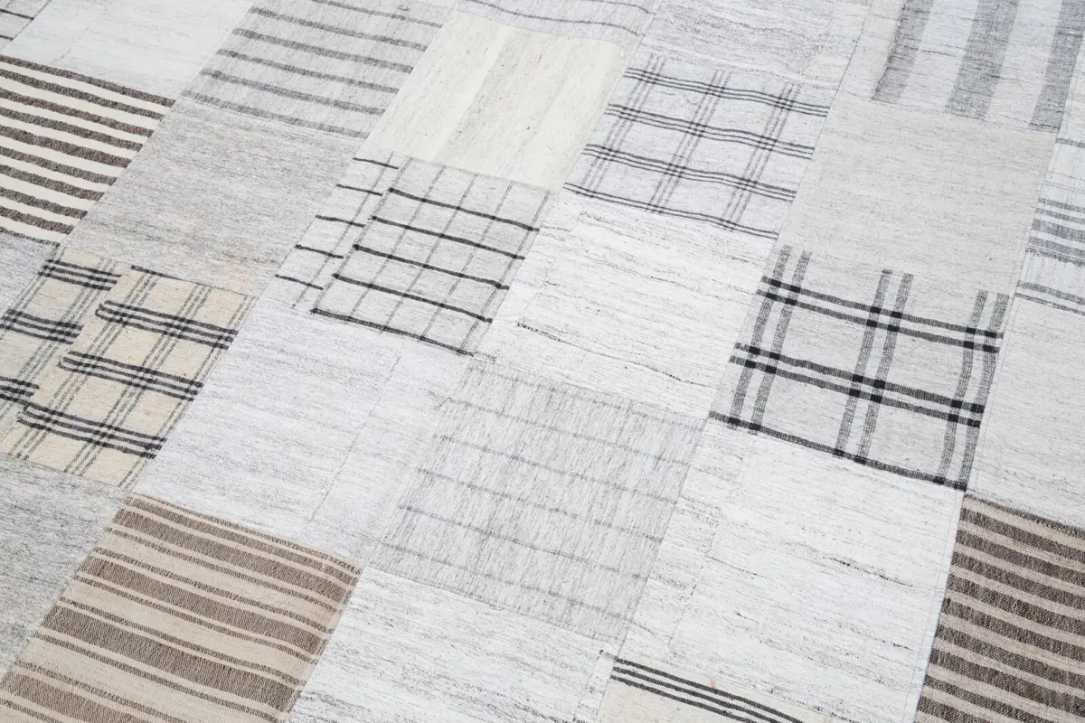 İnce Bez Patchwork Bej Pamuk Üzerine Yün El Dokuma Kilim-302x400 - Görsel 6