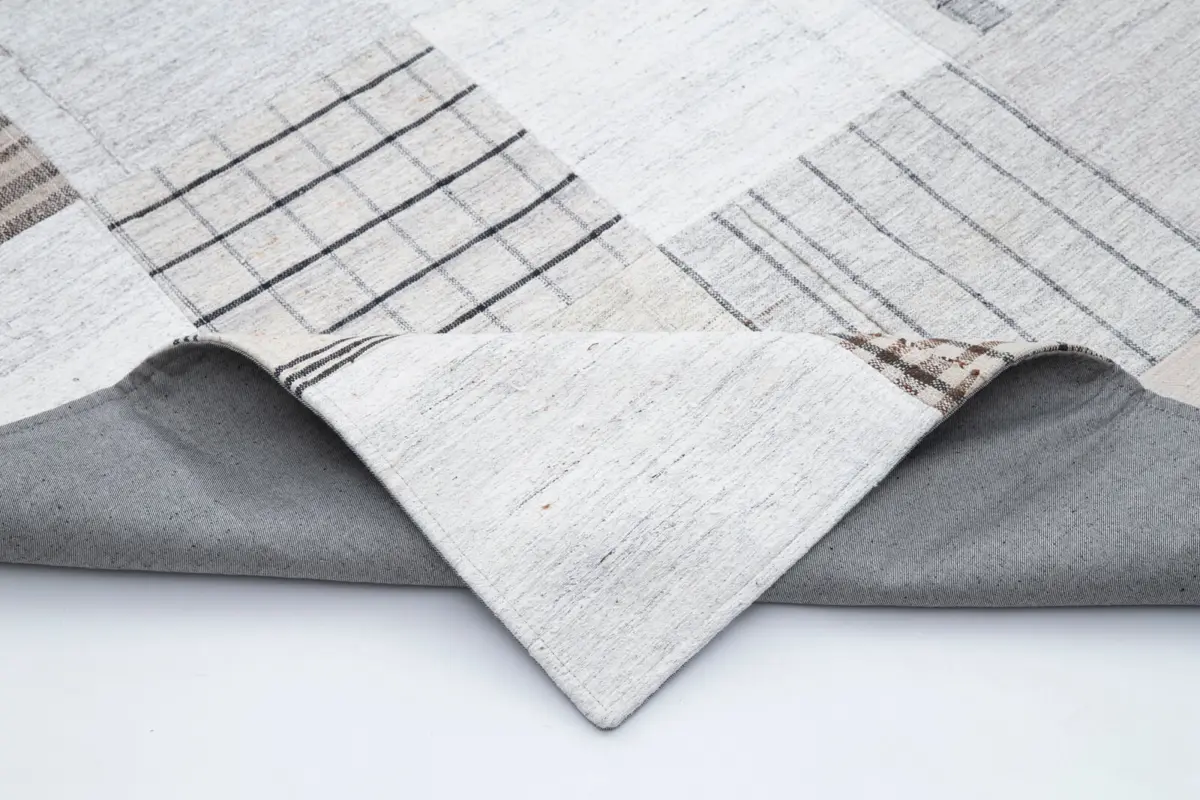 İnce Bez Patchwork Bej Pamuk Üzerine Yün El Dokuma Kilim-302x401 - Görsel 5