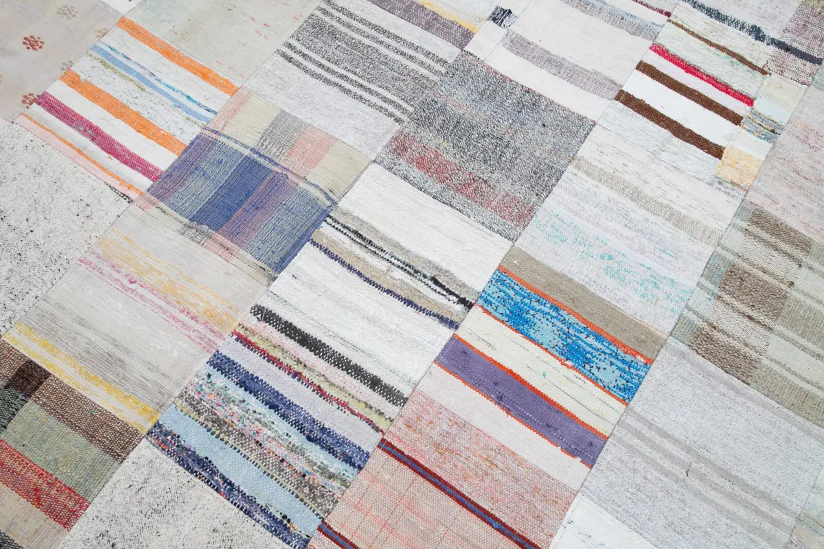 Chaput Patchwork Multi Renk Pamuk Üzerine Yün El Dokuma Kilim-304x400 - Görsel 6