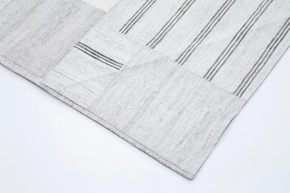 İnce Bez Patchwork Bej Pamuk Üzerine Yün El Dokuma Kilim-206x307 - Görsel 4