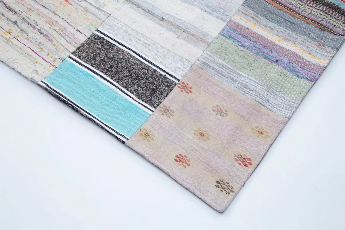 Chaput Patchwork Multi Renk Pamuk Üzerine Yün El Dokuma Kilim-302x402 - Görsel 4