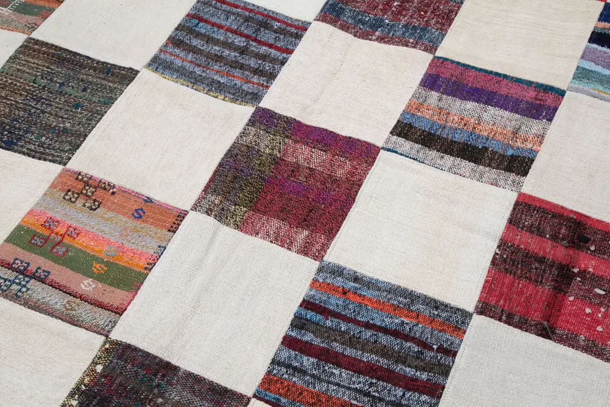 Chaput Patchwork Multi Renk Pamuk Üzerine Yün El Dokuma Kilim-263x355 - Görsel 6