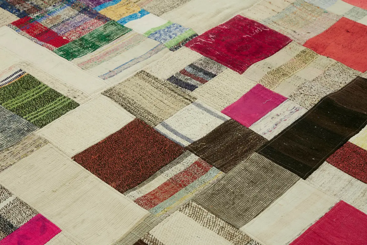 Chaput Patchwork Multi Renk Pamuk Üzerine Yün El Dokuma Kilim-275x362 - Görsel 5