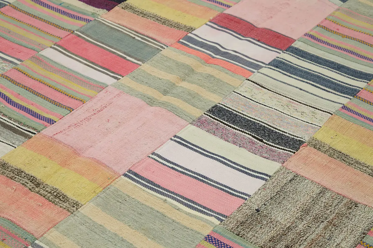 Chaput Patchwork Multi Renk Pamuk Üzerine Yün El Dokuma Kilim-271x352 - Görsel 5