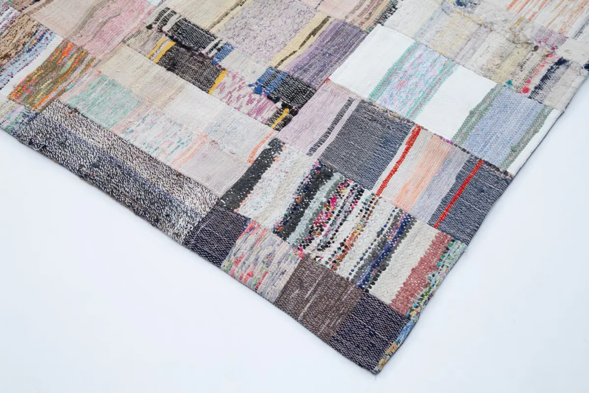 Chaput Patchwork Multi Renk Pamuk Üzerine Yün El Dokuma Kilim-281x396 - Görsel 4
