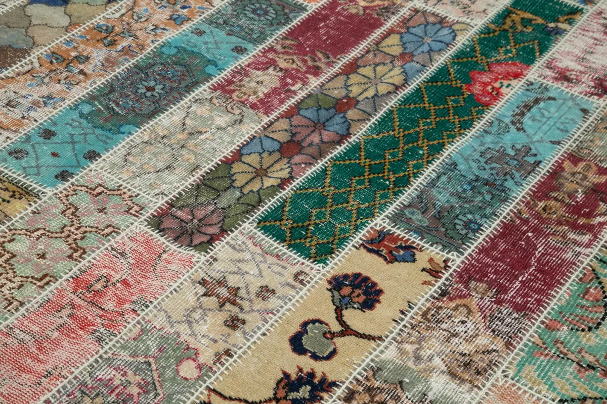 Patchwork Kırmızı Pamuk Üzerine Yün El Dokuma Kilim-203x307 - Görsel 5