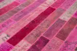 Patchwork Pembe Pamuk Üzerine Yün El Dokuma Kilim-205x305 - Görsel 5