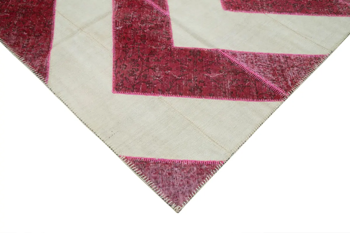 Patchwork Pembe Pamuk Üzerine Yün El Dokuma Kilim-201x310 - Görsel 4