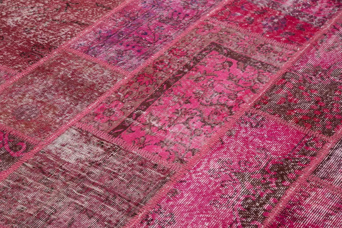 Patchwork Pembe Pamuk Üzerine Yün El Dokuma Kilim-186x288 - Görsel 5