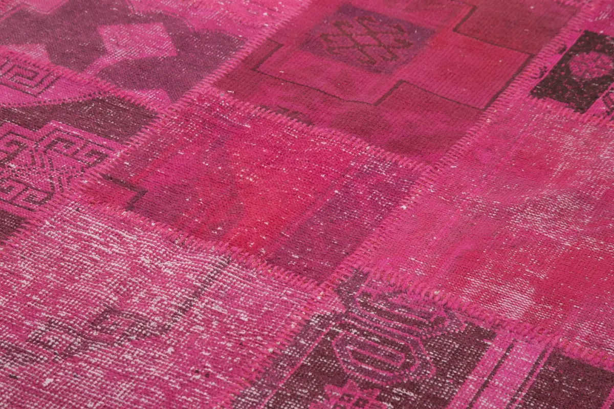 Patchwork Pembe Pamuk Üzerine Yün El Dokuma Kilim-198x302 - Görsel 5