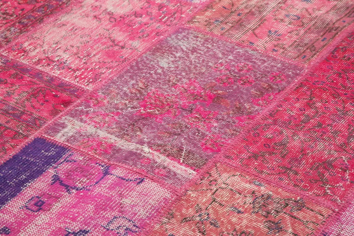 Patchwork Pembe Pamuk Üzerine Yün El Dokuma Kilim-198x294 - Görsel 5