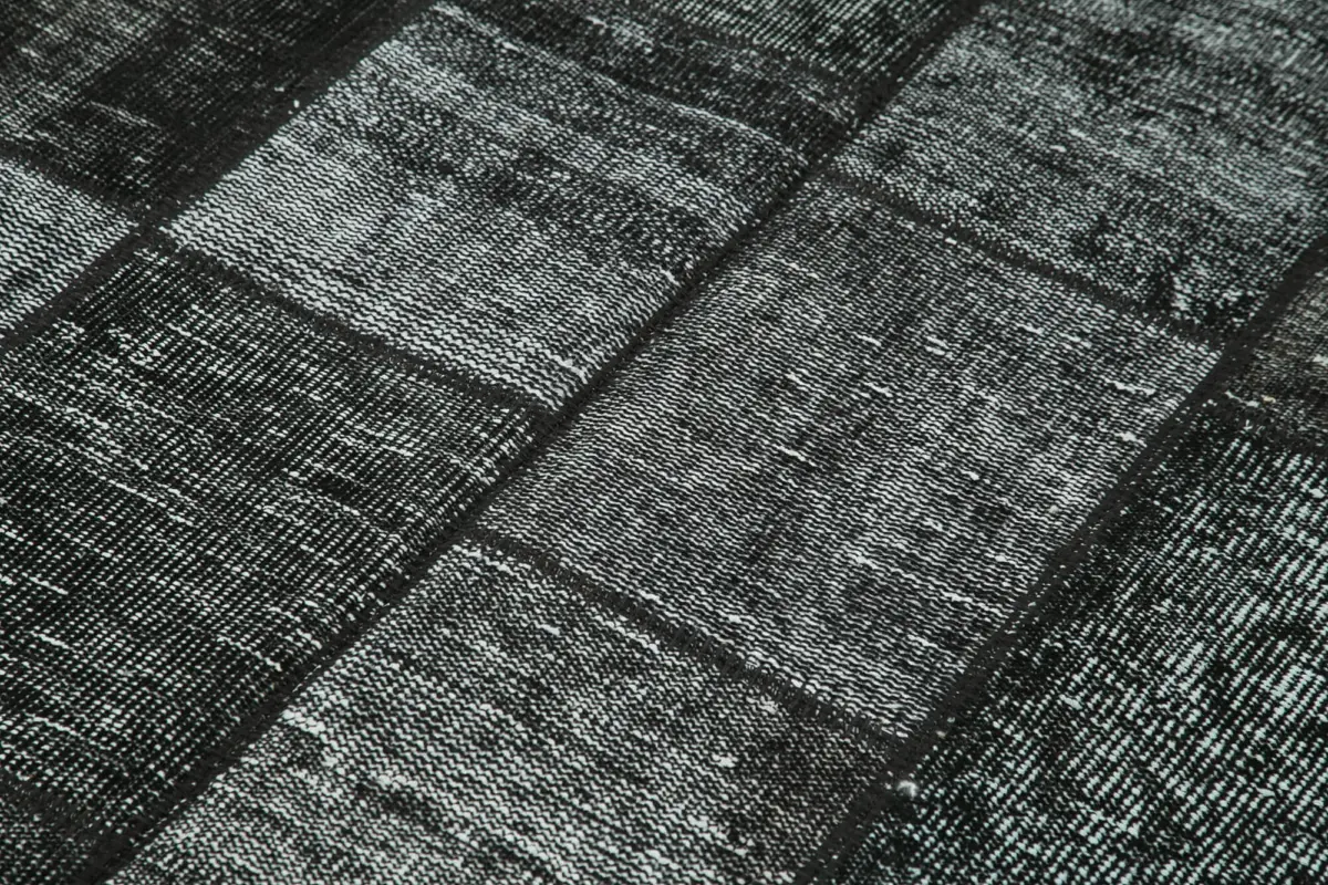 Patchwork Siyah Pamuk Üzerine Yün El Dokuma Kilim-135x206 - Görsel 5