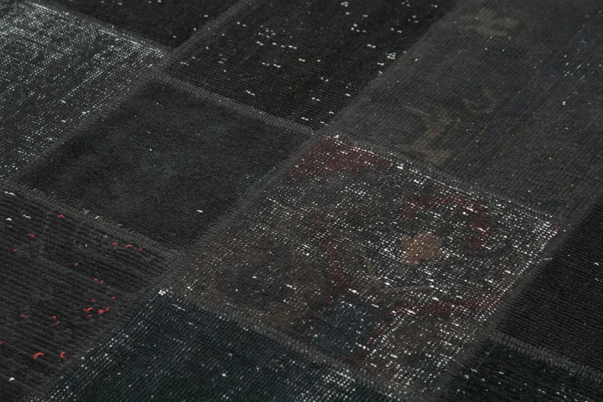 Patchwork Siyah Pamuk Üzerine Yün El Dokuma Kilim-170x245 - Görsel 5
