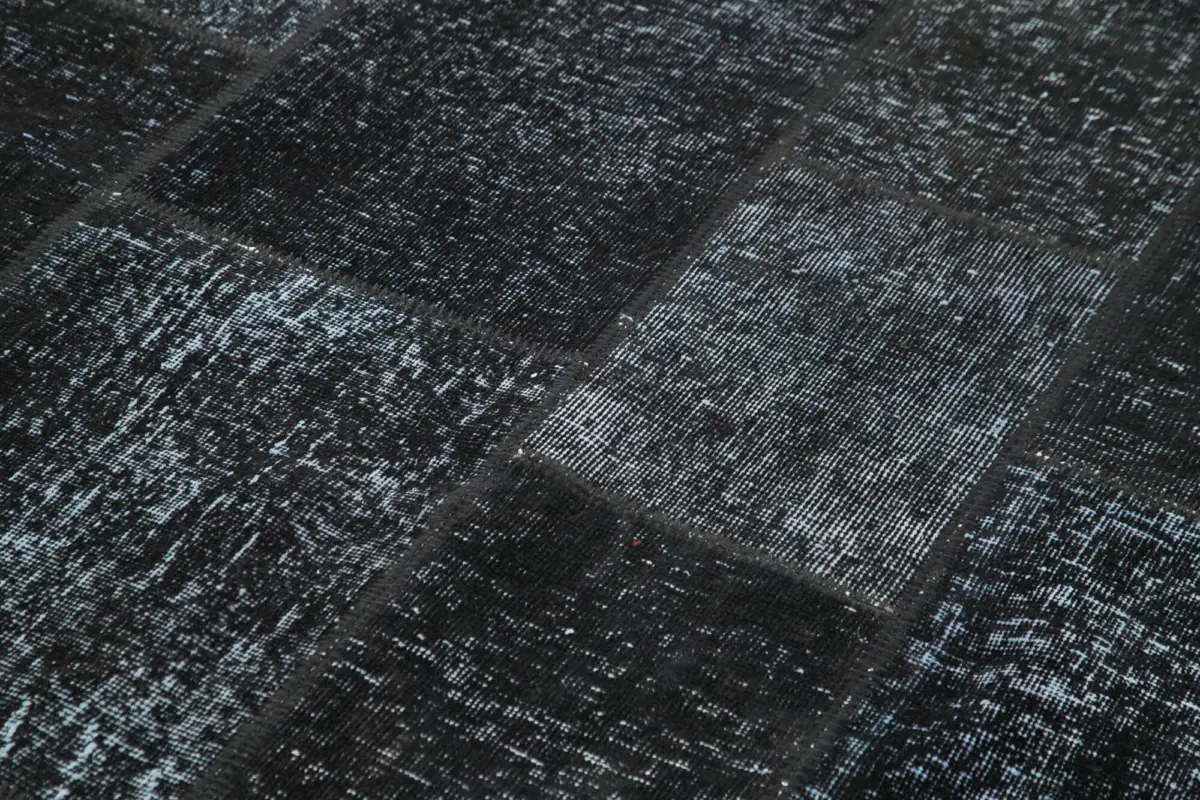 Patchwork Siyah Pamuk Üzerine Yün El Dokuma Kilim-172x244 - Görsel 5