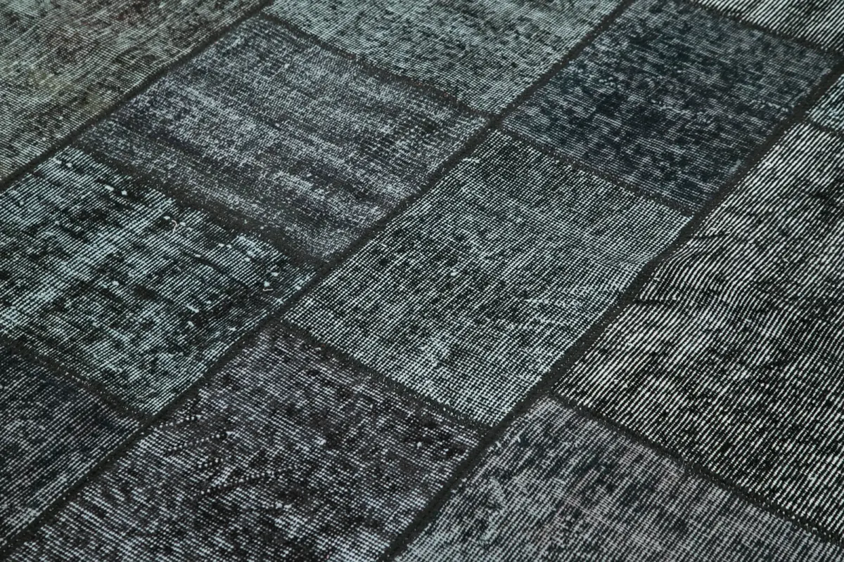 Patchwork Siyah Pamuk Üzerine Yün El Dokuma Kilim-172x243 - Görsel 5