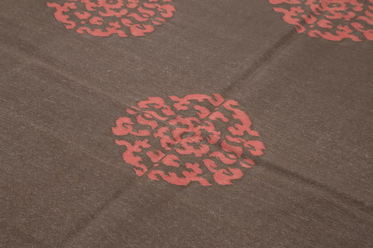 Duri Modern Kahverengi Pamuk Üstü Yün El Dokuma Kilim-183x272 - Görsel 5