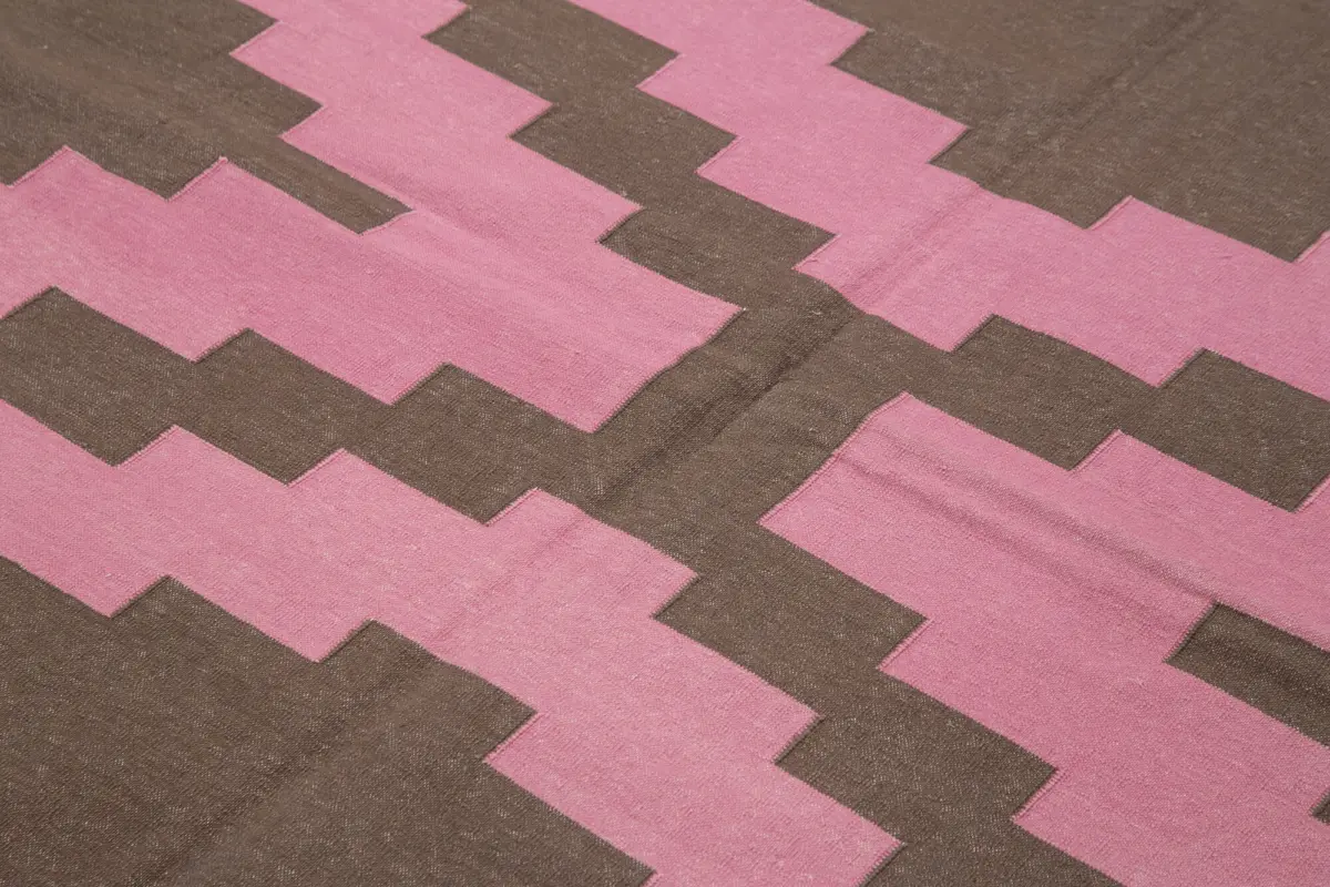 Duri Modern Kahverengi Pamuk Üstü Yün El Dokuma Kilim-186x268 - Görsel 5