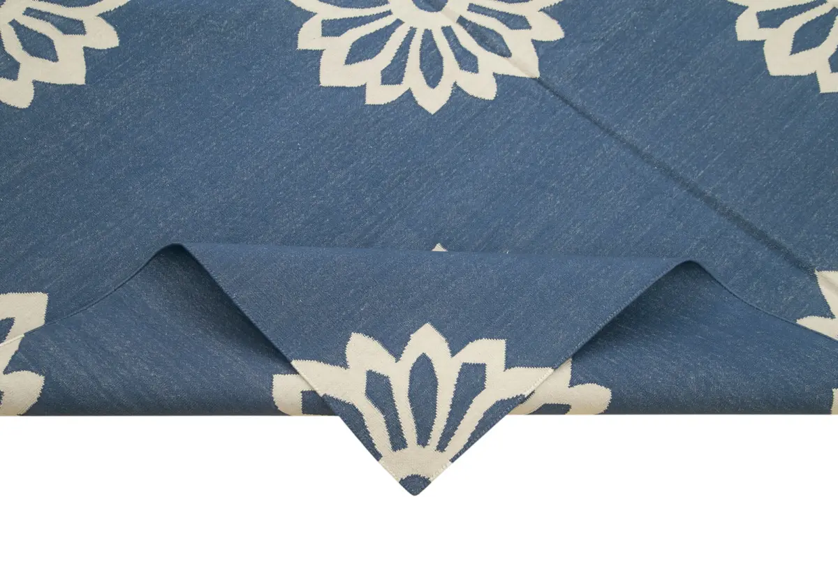 Duri Modern Mavi Pamuk Üstü Yün El Dokuma Kilim-187x270 - Görsel 6