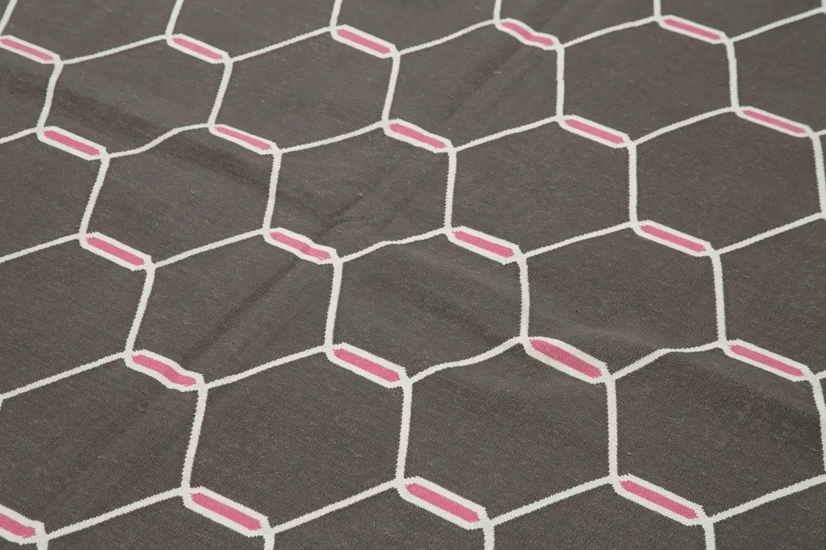 Duri Modern Kahverengi Pamuk Üstü Yün El Dokuma Kilim-184x272 - Görsel 5