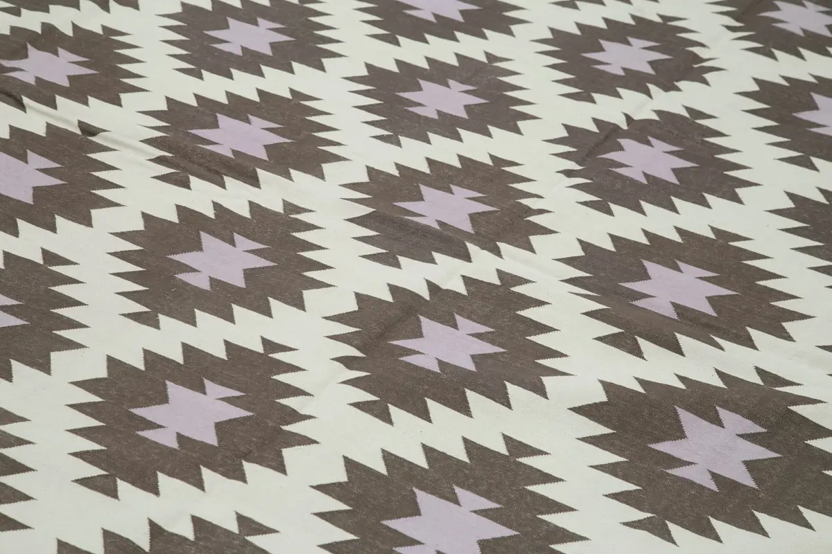 Duri Modern Kahverengi Pamuk Üstü Yün El Dokuma Kilim-298x406 - Görsel 5