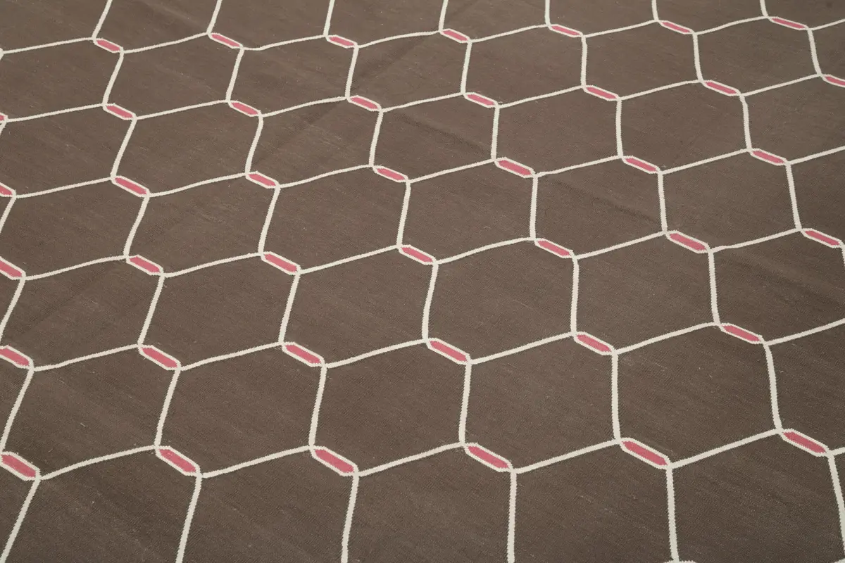 Duri Modern Kırmızı Pamuk Üstü Yün El Dokuma Kilim-247x298 - Görsel 5