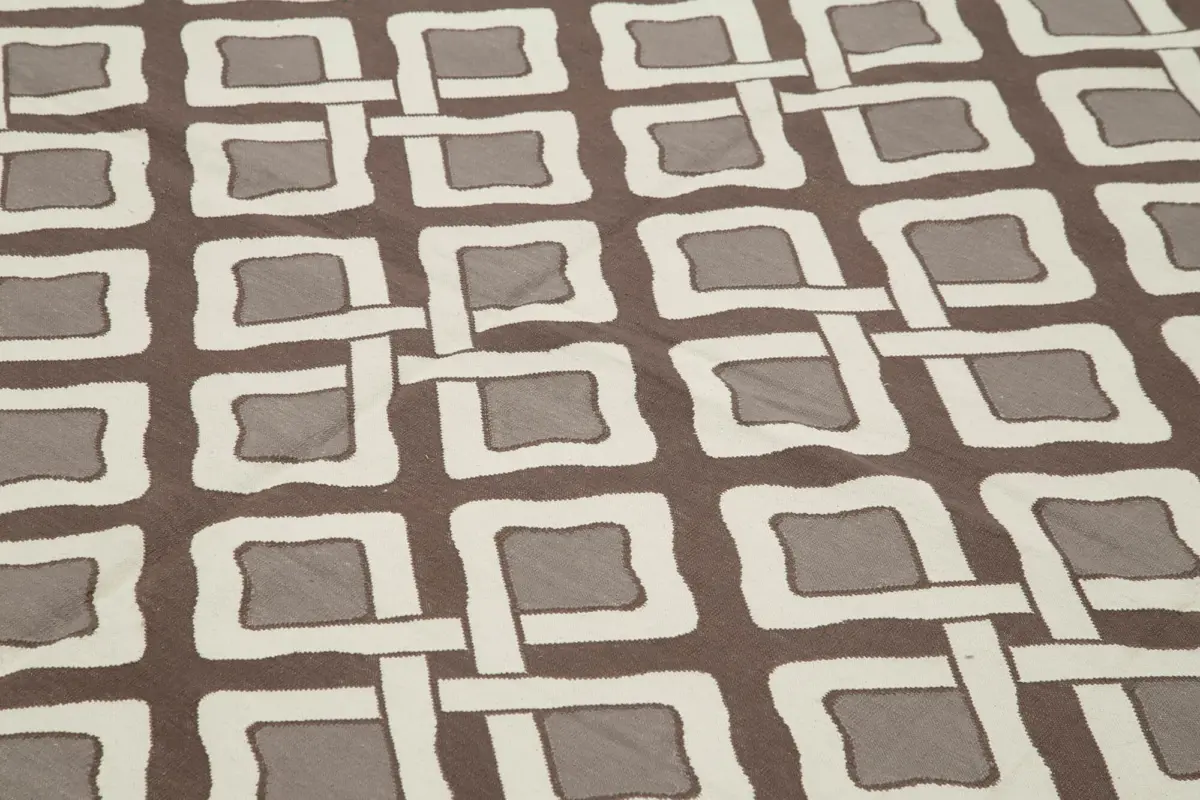 Duri Modern Kahverengi Pamuk Üstü Yün El Dokuma Kilim-241x301 - Görsel 5