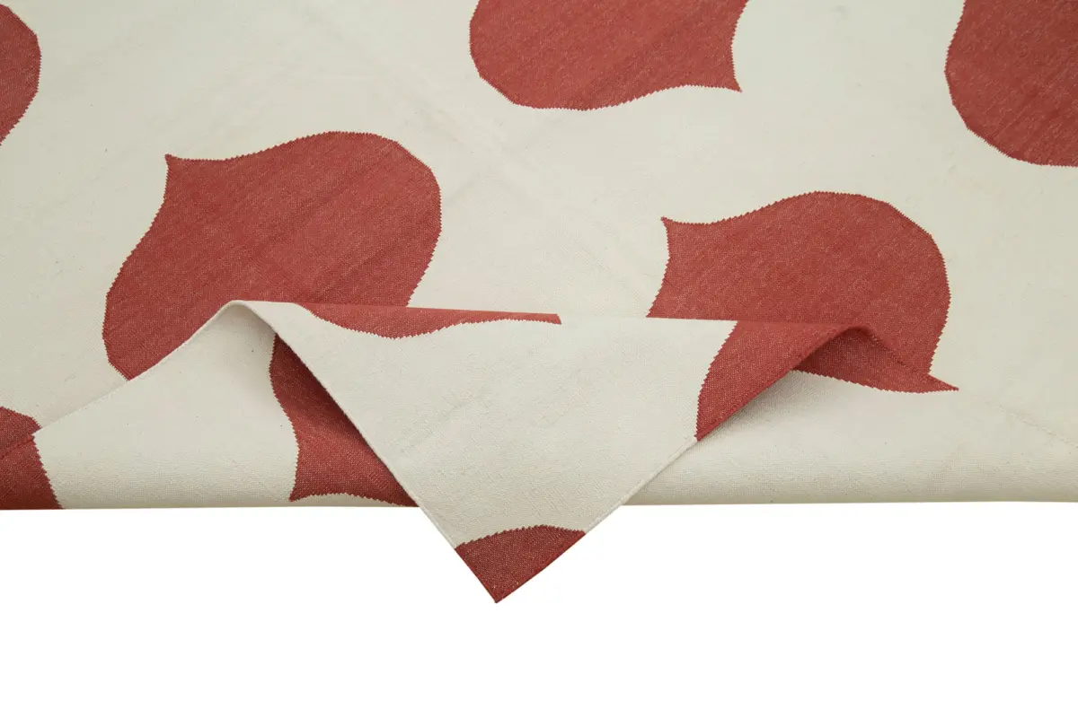 Duri Modern Kırmızı Pamuk Üstü Yün El Dokuma Kilim-246x298 - Görsel 6