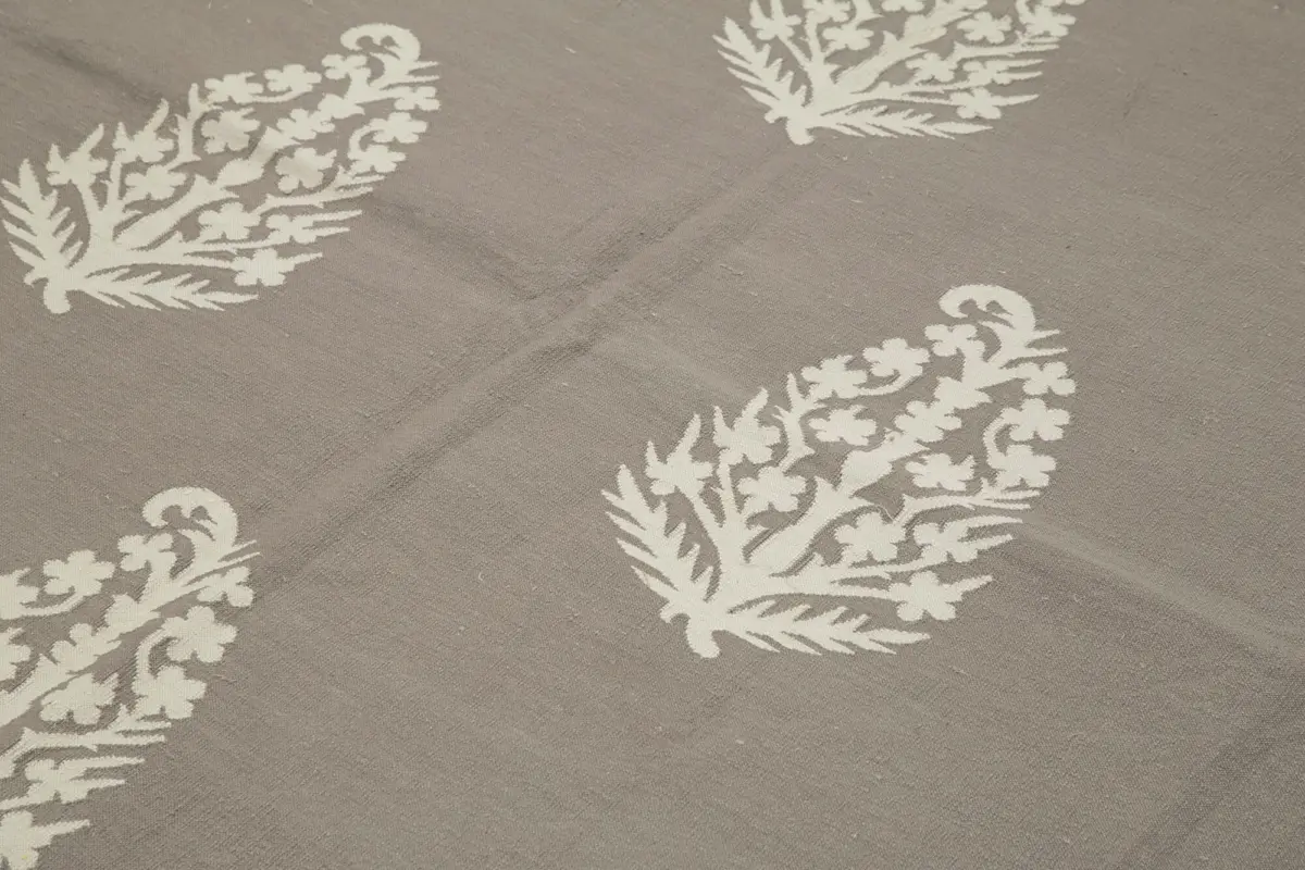 Duri Modern Kahverengi Pamuk Üstü Yün El Dokuma Kilim-247x305 - Görsel 5