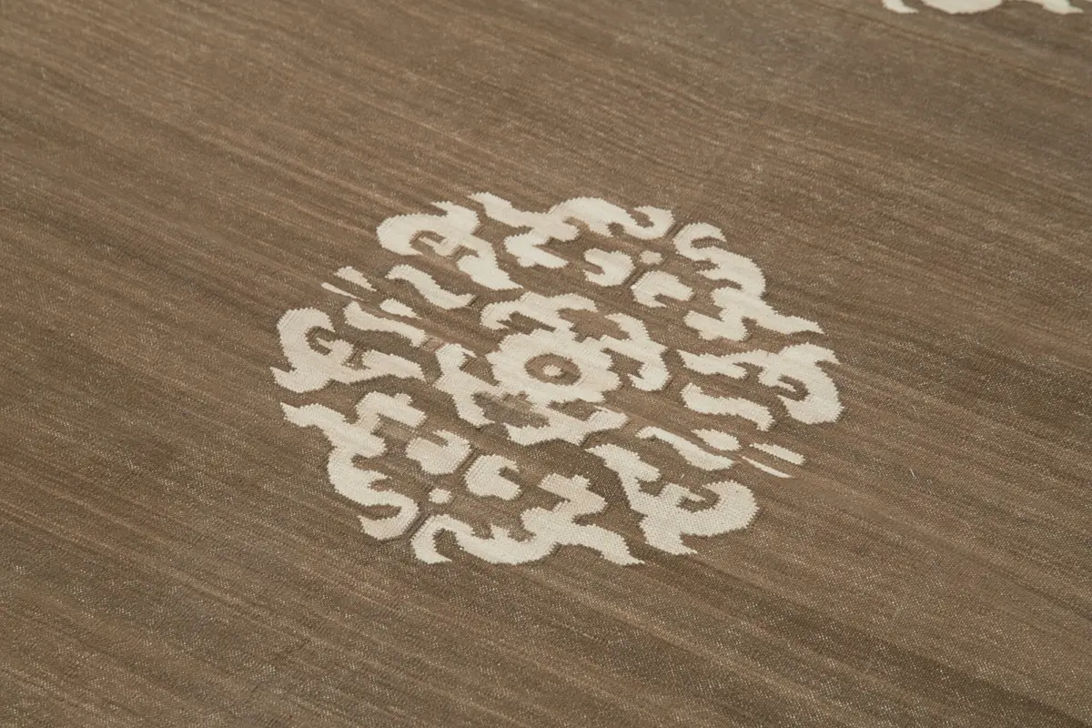 Duri Modern Kahverengi Pamuk Üstü Yün El Dokuma Kilim-110x166 - Görsel 5