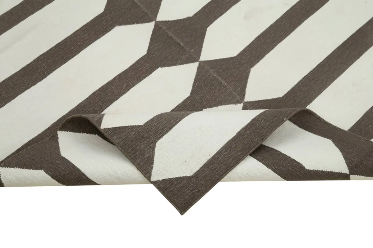 Duri Modern Kahverengi Pamuk Üstü Yün El Dokuma Kilim-108x167 - Görsel 6