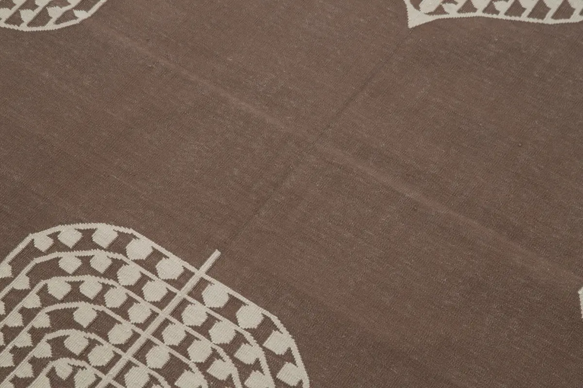 Duri Modern Kahverengi Pamuk Üstü Yün El Dokuma Kilim-115x168 - Görsel 5