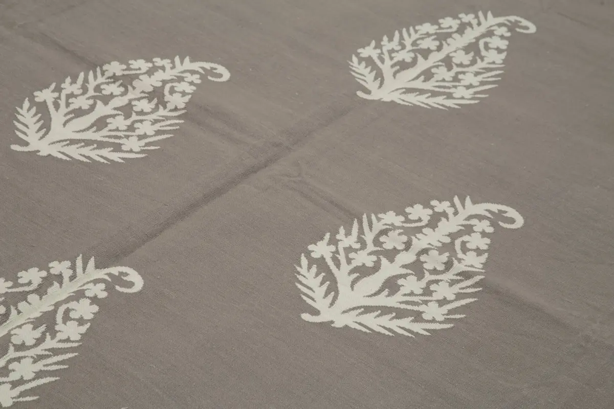 Duri Modern Gri Pamuk Üstü Yün El Dokuma Kilim-246x300 - Görsel 5