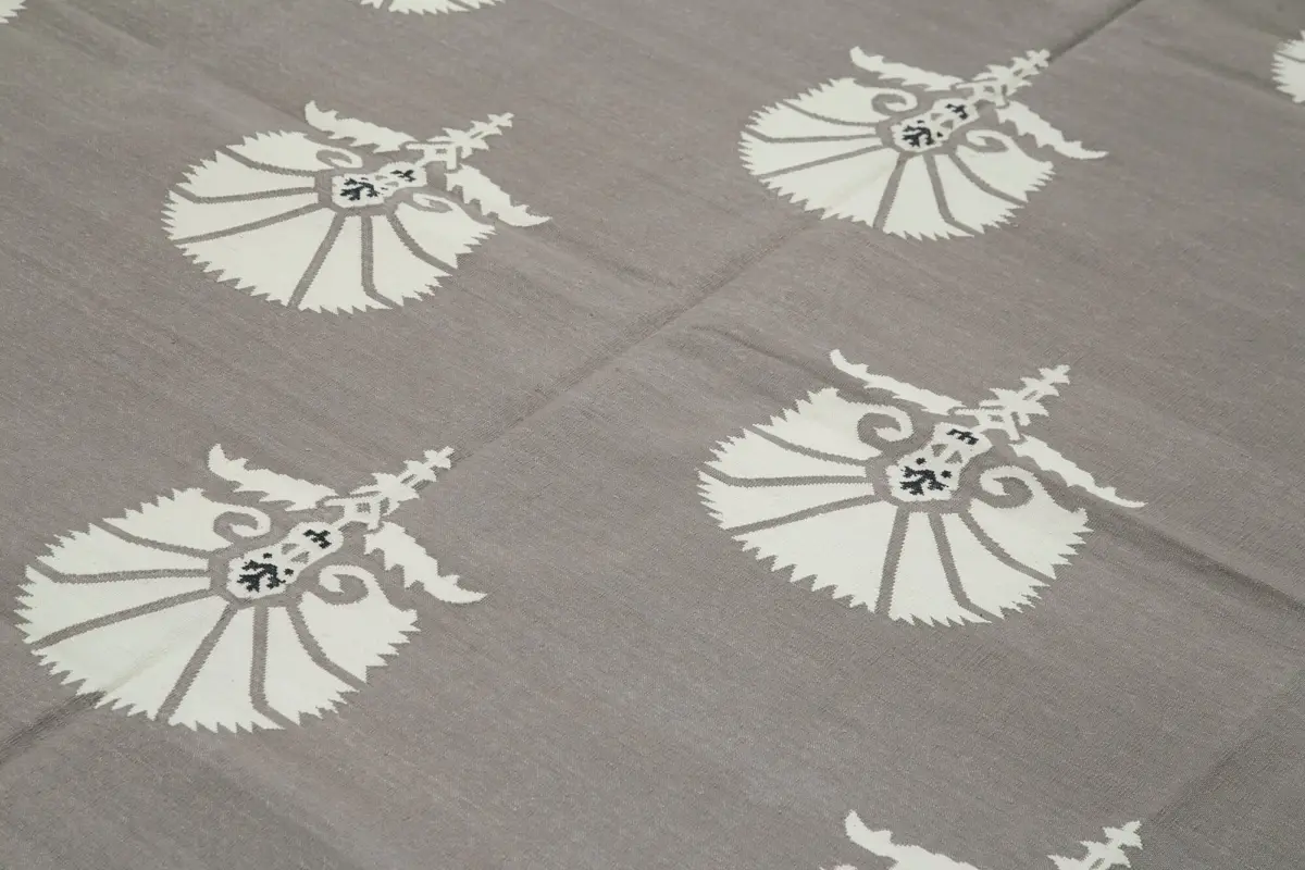 Duri Modern Gri Pamuk Üstü Yün El Dokuma Kilim-250x297 - Görsel 5