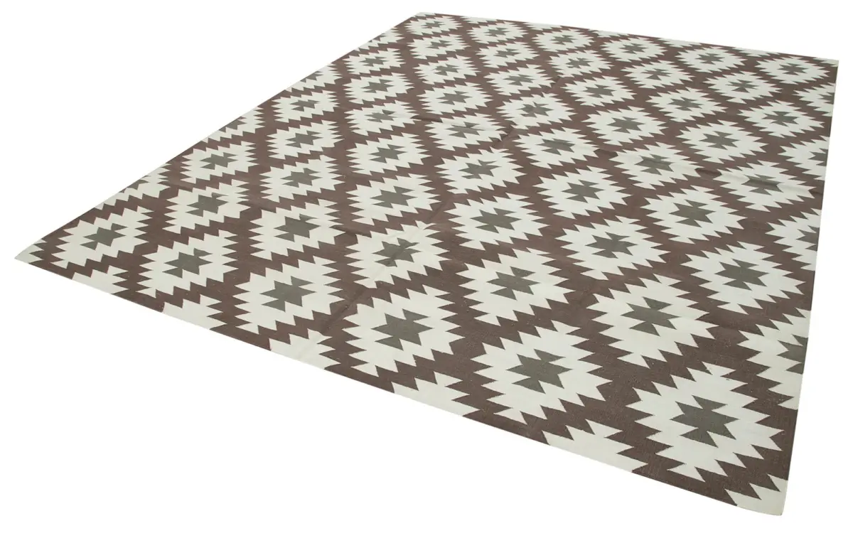Duri Modern Kahverengi Pamuk Üstü Yün El Dokuma Kilim-253x303 - Görsel 3