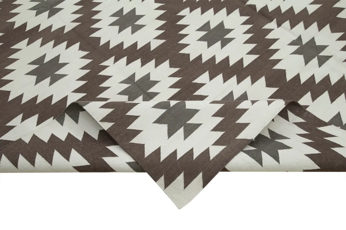 Duri Modern Kahverengi Pamuk Üstü Yün El Dokuma Kilim-253x303 - Görsel 6