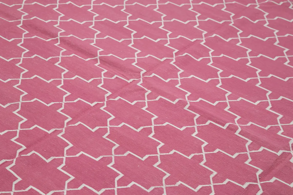 Duri Modern Pembe Pamuk Üstü Yün El Dokuma Kilim-247x297 - Görsel 5