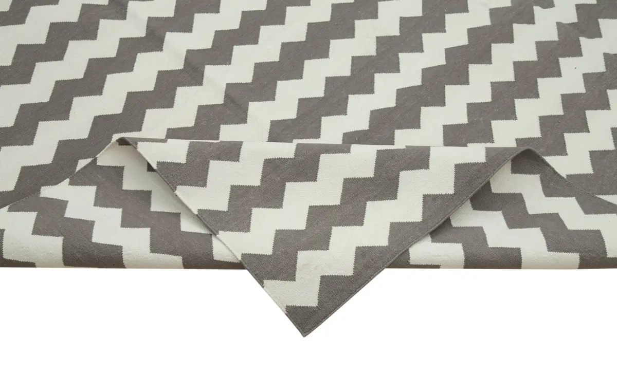 Duri Modern Kahverengi Pamuk Üstü Yün El Dokuma Kilim-242x300 - Görsel 6