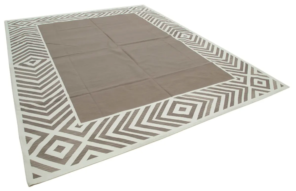 Duri Modern Kahverengi Pamuk Üstü Yün El Dokuma Kilim-280x370 - Görsel 2