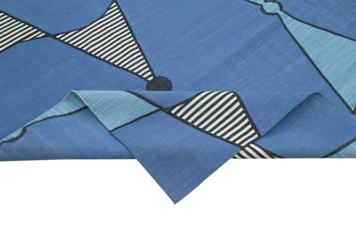 Duri Modern Mavi Pamuk Üstü Yün El Dokuma Kilim-283x357 - Görsel 6