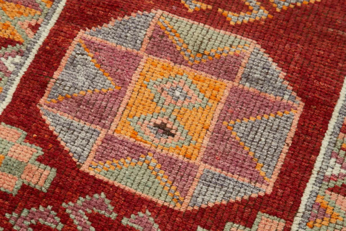 Herki Eskitme Kırmızı Pamuk Üzerine Yün El Dokuma Halı-078x383 - Görsel 5