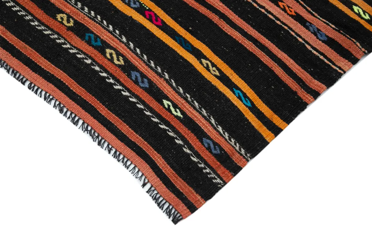 Kıl Çizgili Siyah Keçi Kılı İpliğinden El Dokuma Kilim-192x322 - Görsel 4