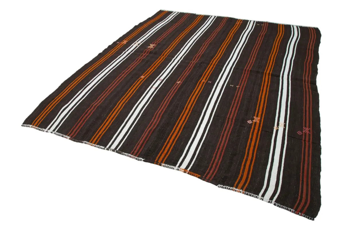 Kıl Çizgili Kahverengi Keçi Kılı İpliğinden El Dokuma Kilim-215x270 - Görsel 3