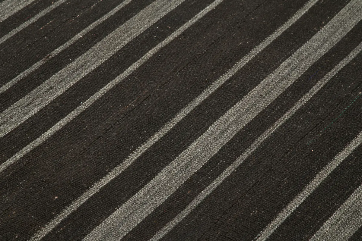 Kıl Çizgili Kahverengi Keçi Kılı İpliğinden El Dokuma Kilim-182x275 - Görsel 5