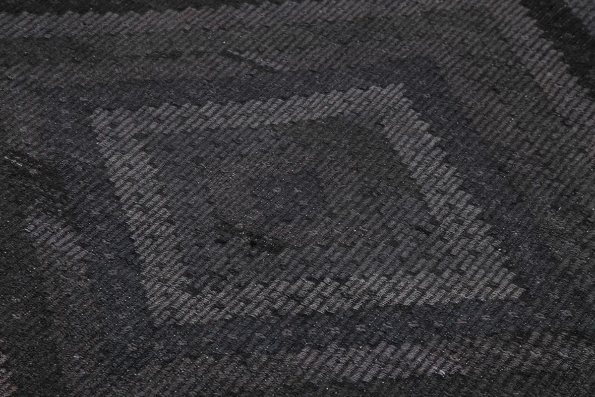 Cıcım Eskitme Siyah Renk Keçi Kılı El Dokuma Kilim-195x318 - Görsel 5