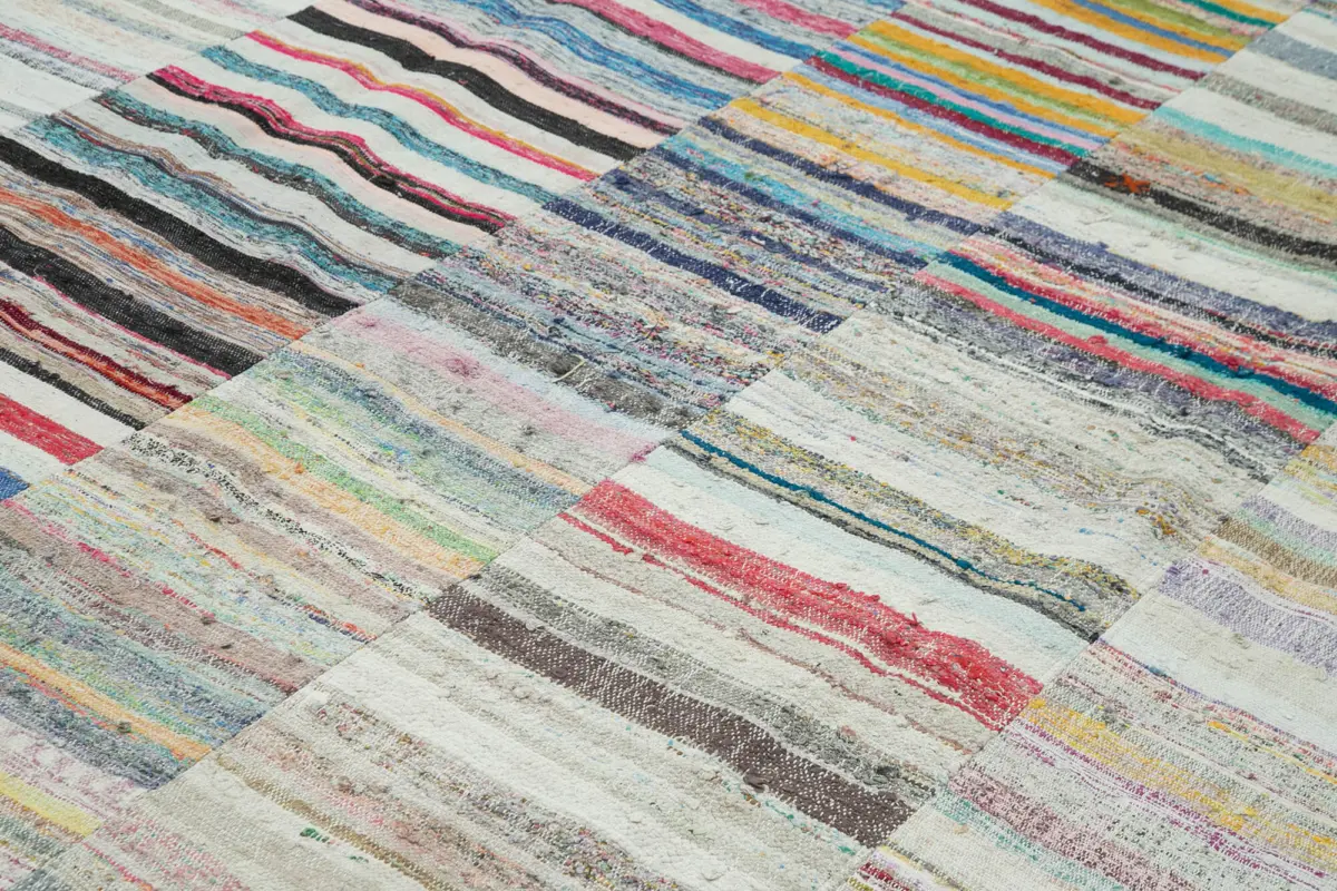 Chaput Patchwork Bej Renk Pamuk Üzerine Yün El Dokuma Kilim-307x410 - Görsel 5