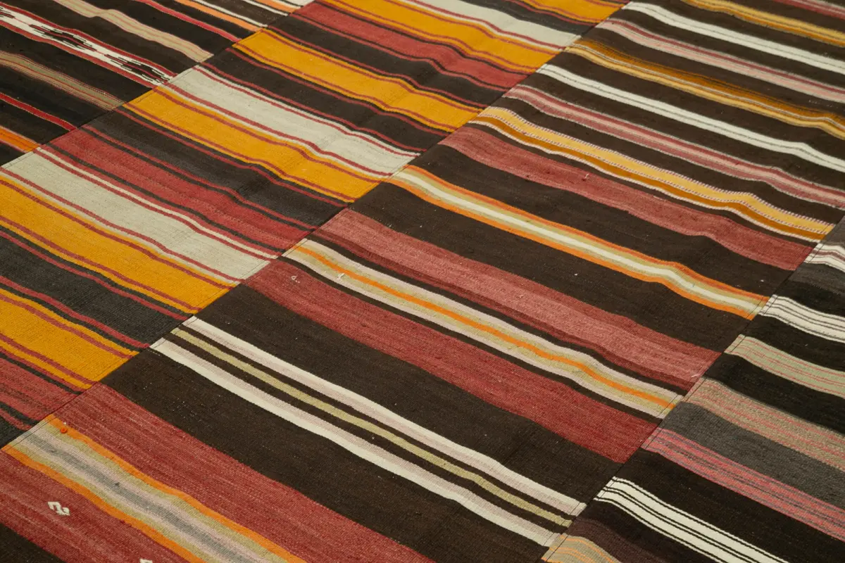 Anadolu Patchwork Multi Renk Pamuk Üzerine Yün El Dokuma Kilim-313x410 - Görsel 5